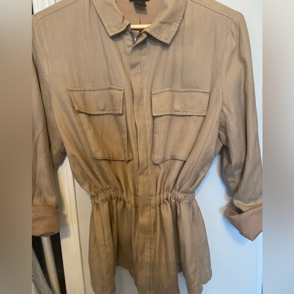 Never worn, gorgeous tan jacket Tahari
